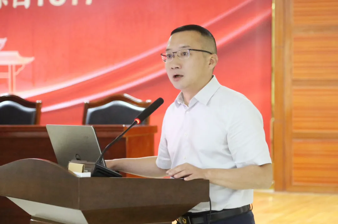 640.webp (1).png 640.webp (1).png